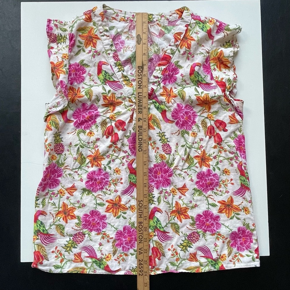 Tropical Floral Top, Flutter Sleeves, Linen Rayon blend - Picture 6 of 9
